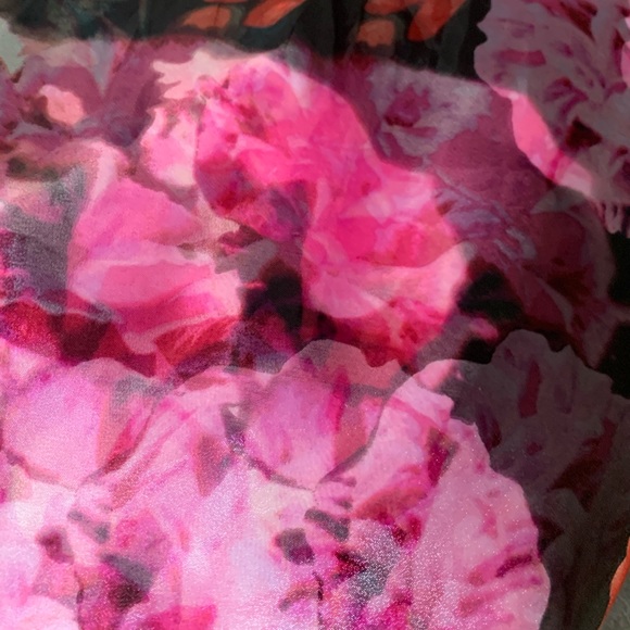 Prom dress! - Picture 5 of 6